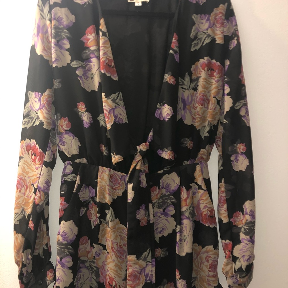 Floral Tye front Romper